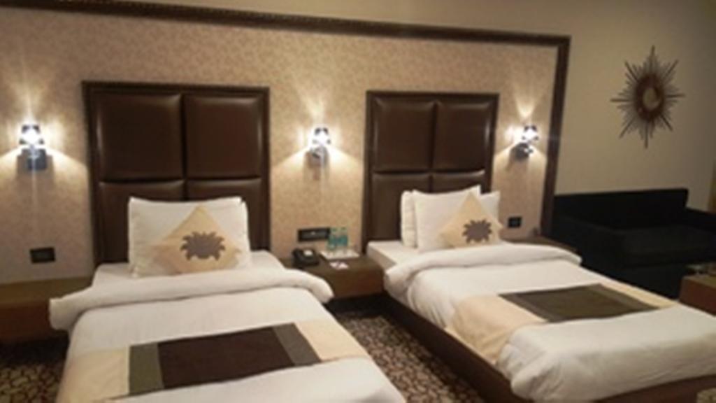 Hotel Anjushree Udždžain Exteriér fotografie