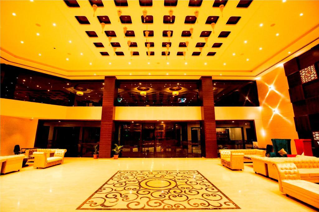 Hotel Anjushree Udždžain Exteriér fotografie