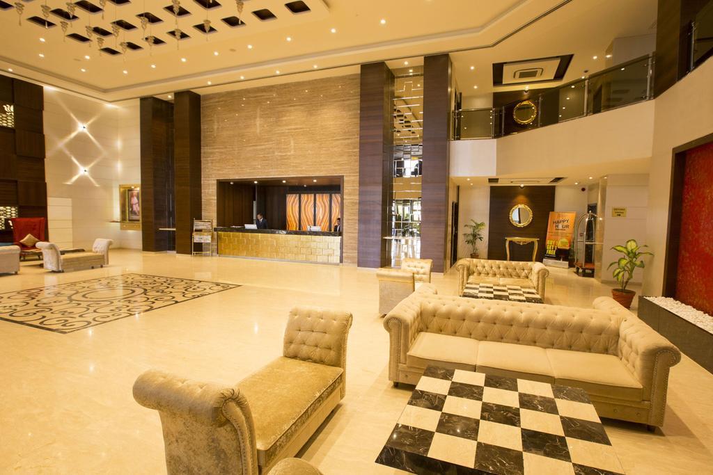 Hotel Anjushree Udždžain Exteriér fotografie