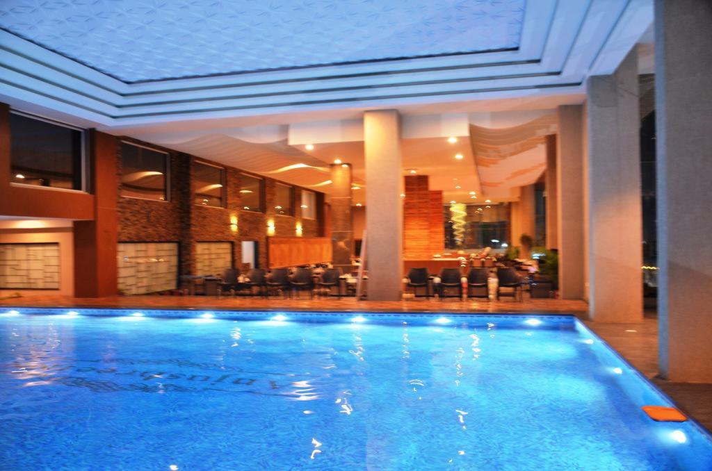 Hotel Anjushree Udždžain Exteriér fotografie